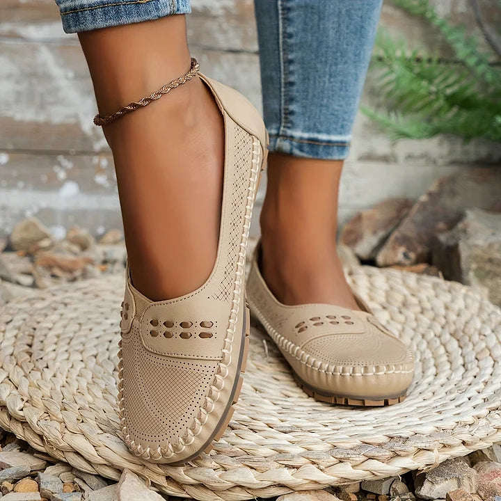 Women’s Comfortable Orthopedic Shoes