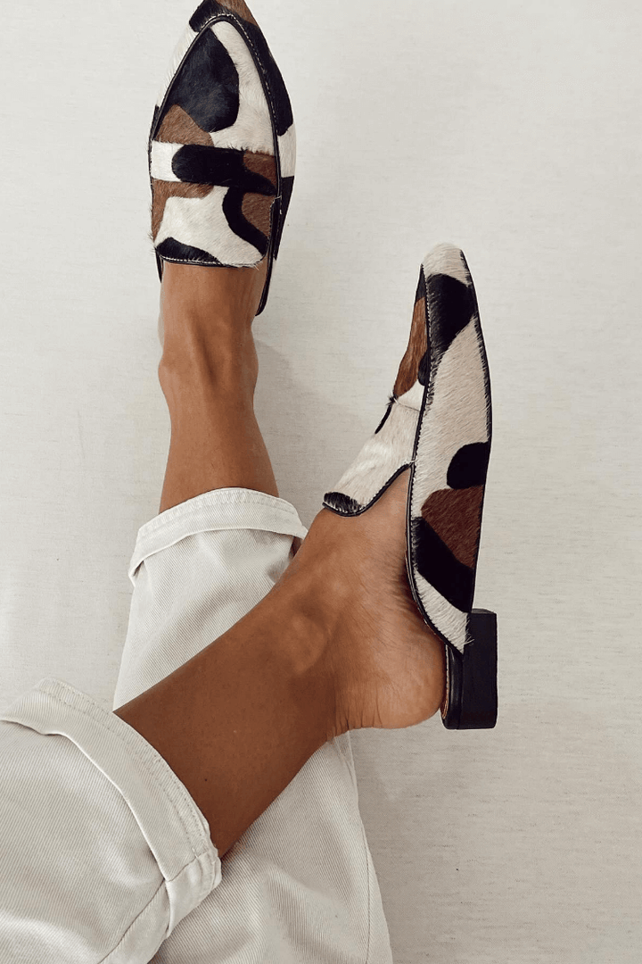 Women’s Loafer With Abstract Pattern