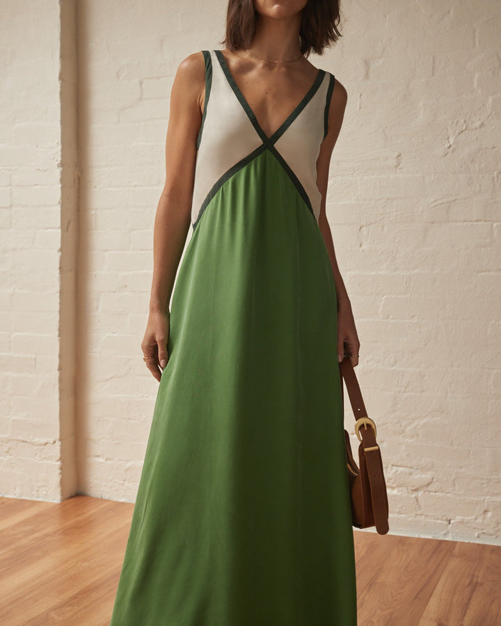 Women's Lightweight V-Neck Maxi Dress