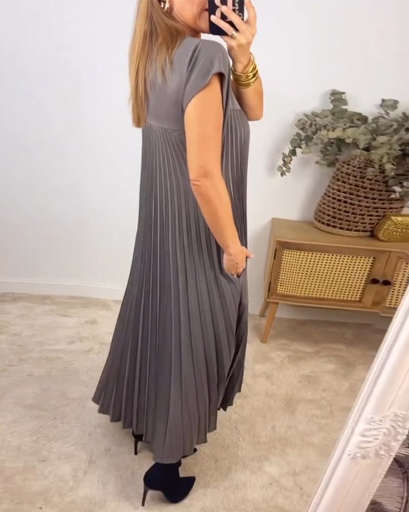 Women's Short Sleeve Pleated Maxi Dress