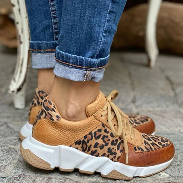Women’s Comfortable Leopard Sneakers