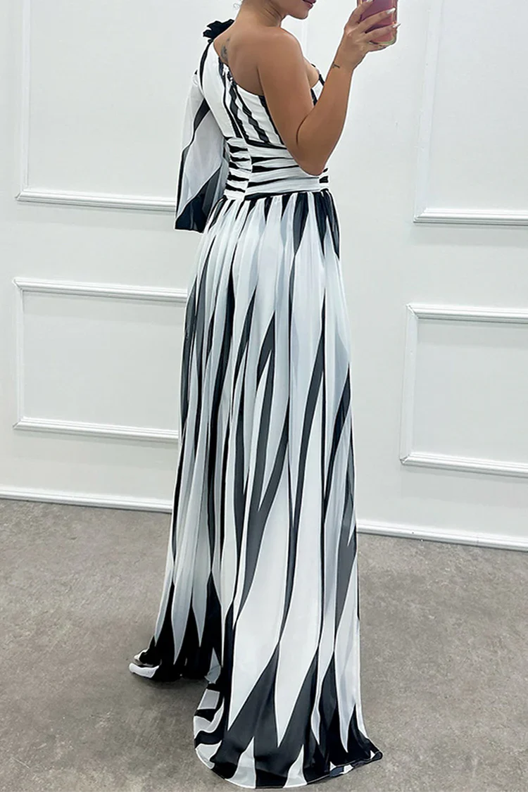 Women's Elegant Striped One-Shoulder Maxi Dress