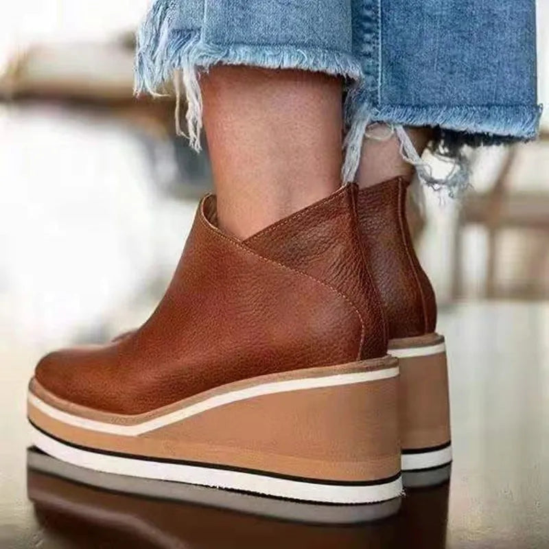Women's Elegant Boots