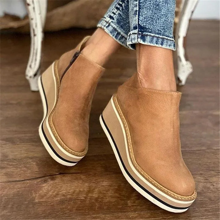 Women's Elegant Boots