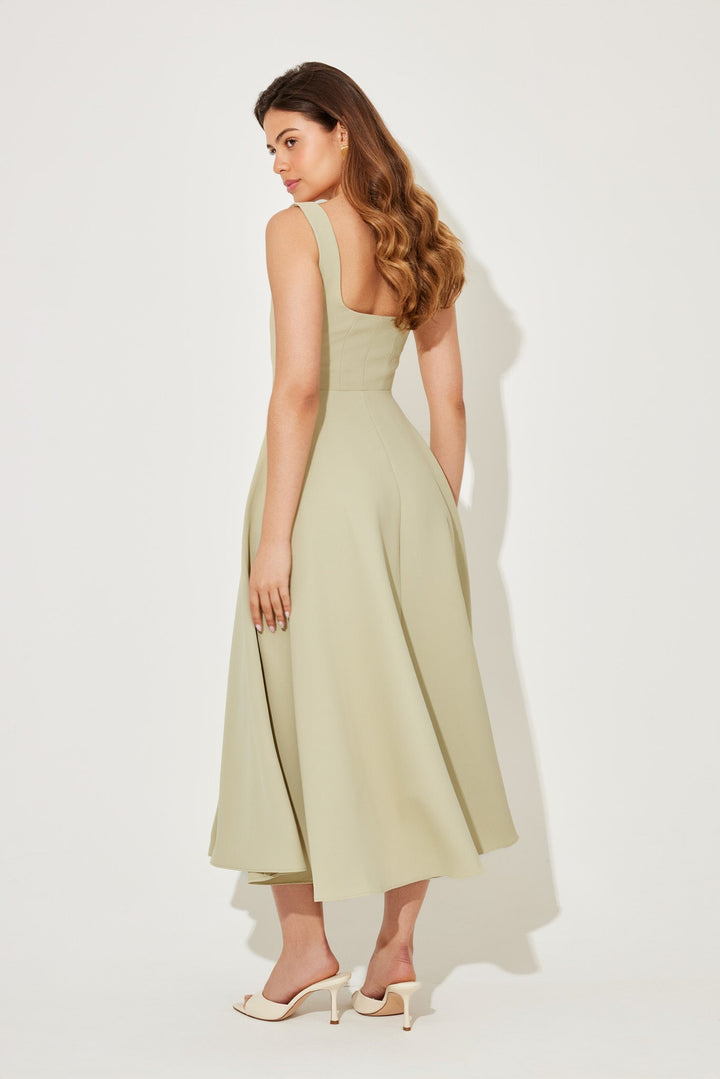 Women's Timeless Flowy Midi Dress