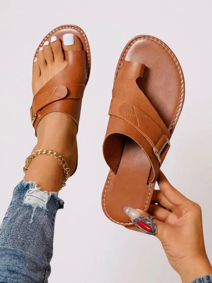 Women's Toe-Loop Slides
