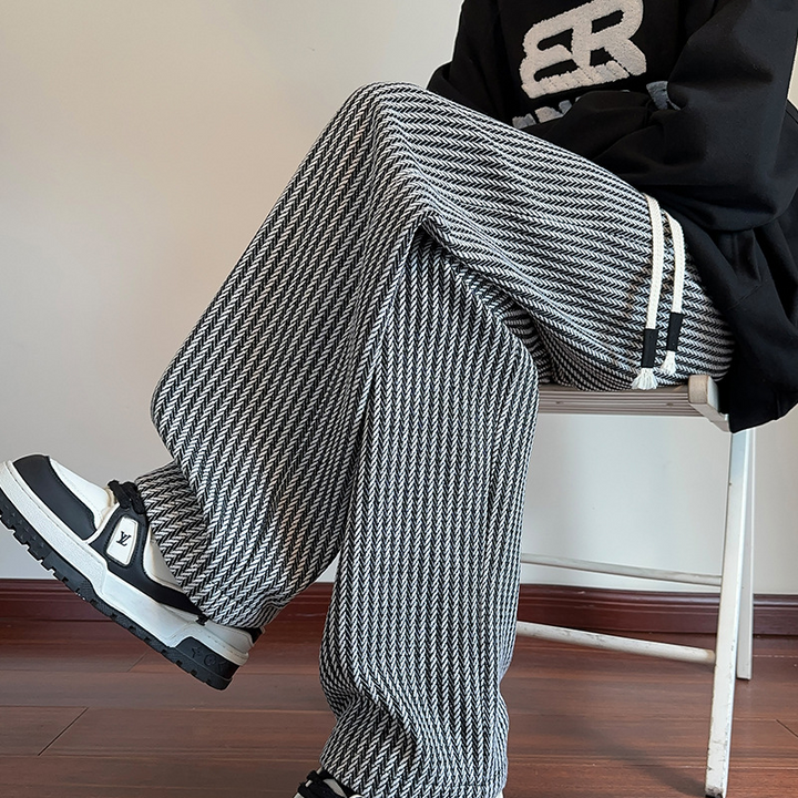 Men’s Modern Herringbone Relaxed Sweatpants
