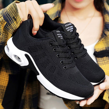 Women's Supreme Max Comfort Shoes