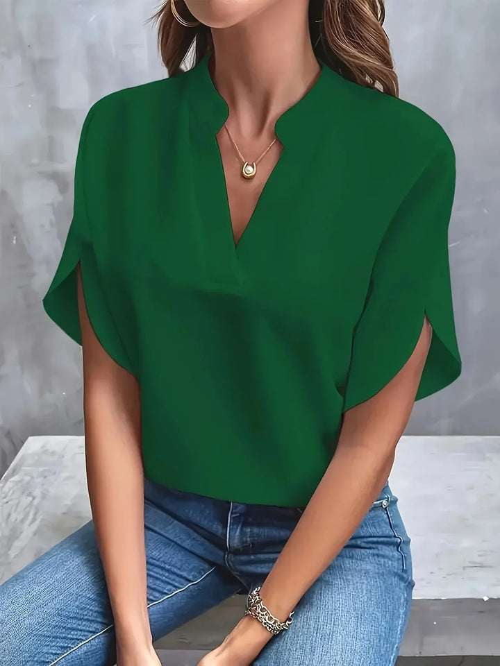Women's Sophisticated Blouse with Tailored Design