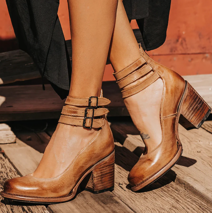Women's Vintage Elegance Leather Heels