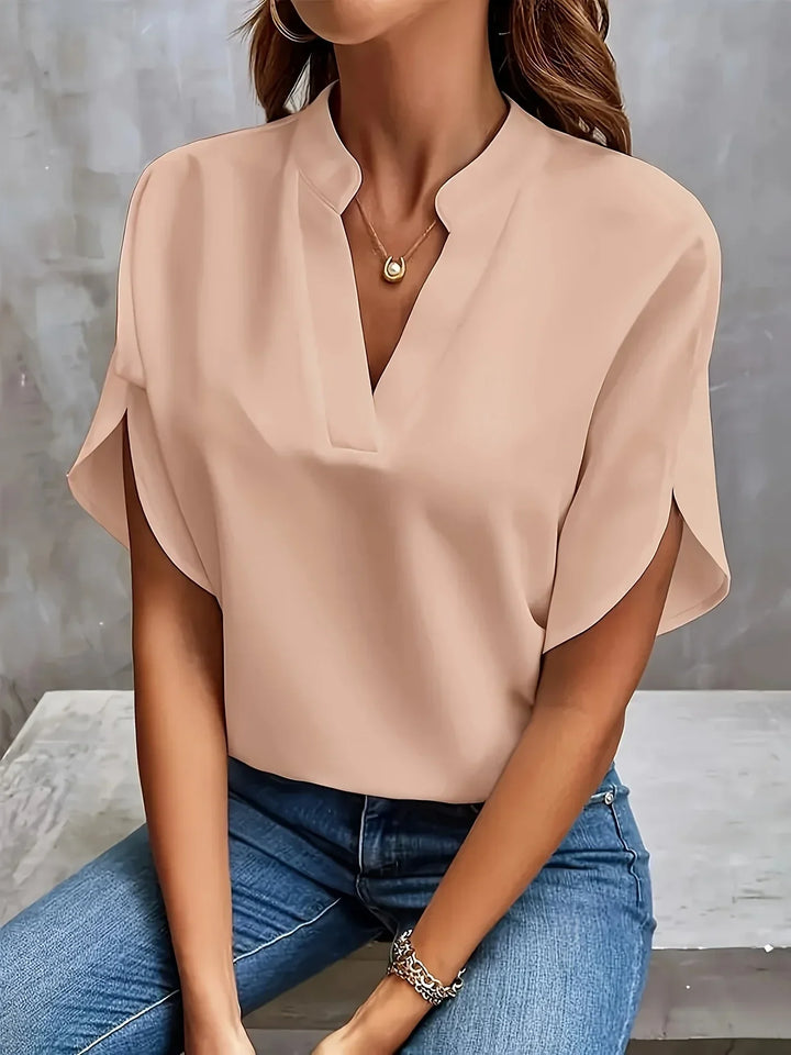 Women's Sophisticated Blouse with Tailored Design