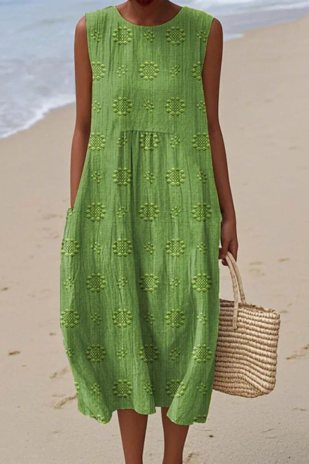 Women's Sleeveless Dress with Embroidery