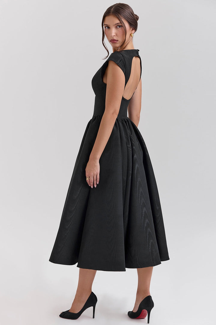 Women’s Backless Dropped Shoulder Dress