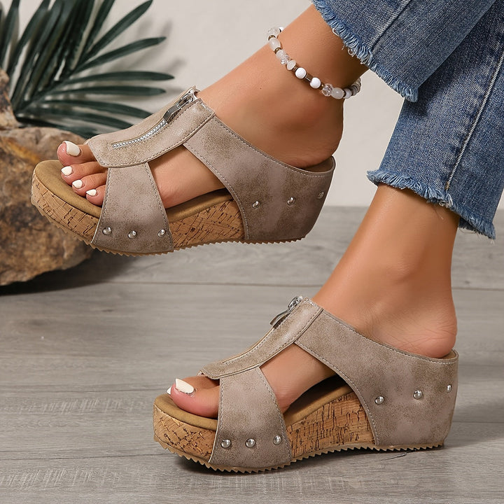 Women's Vintage Style Platform Sandals