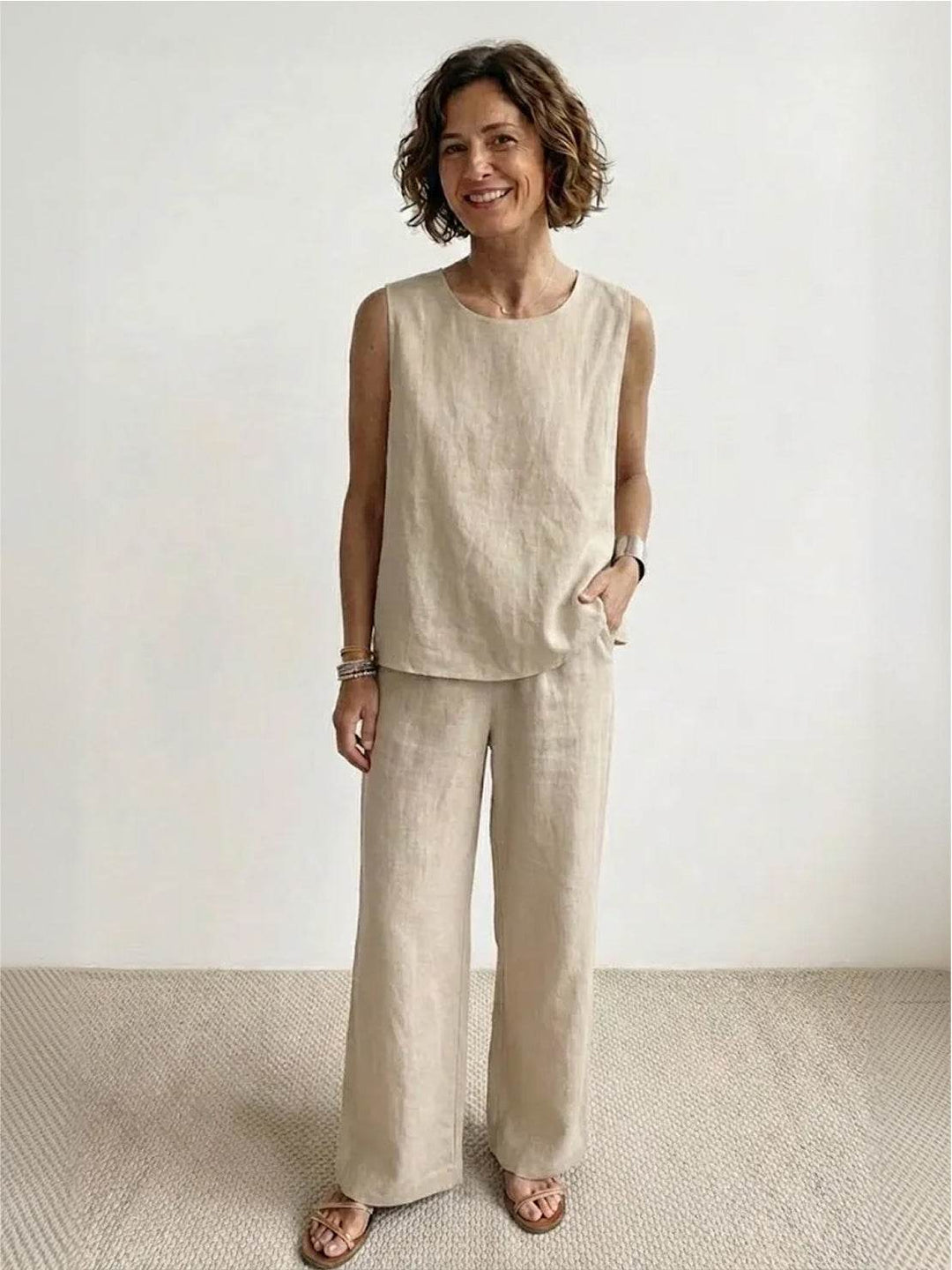 Women's Sleeveless Tank Top and Wide-Leg Pants Set