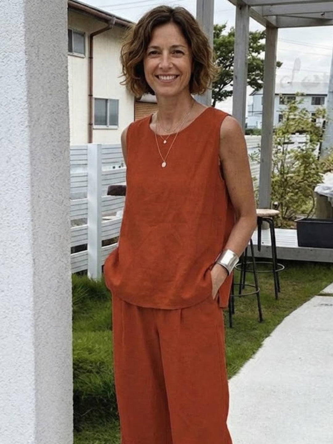Women's Sleeveless Tank Top and Wide-Leg Pants Set