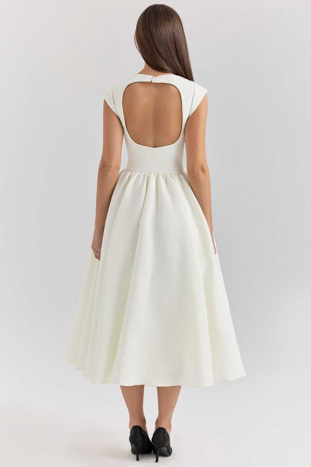 Women’s Backless Dropped Shoulder Dress